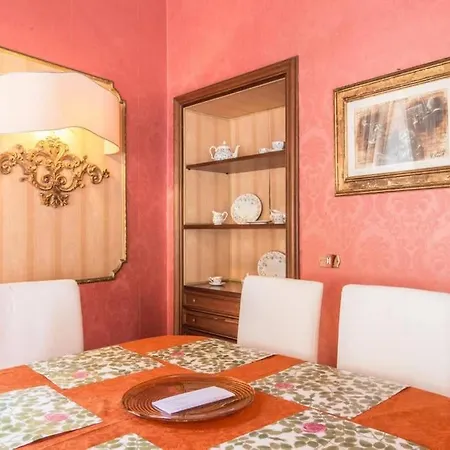Luxury Spanish Steps Appartement *
