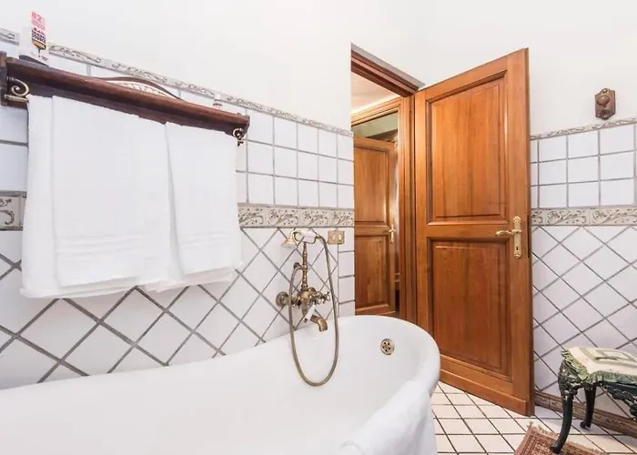 Luxury Spanish Steps *