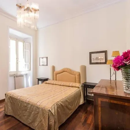 Lägenhet Luxury Spanish Steps Rom